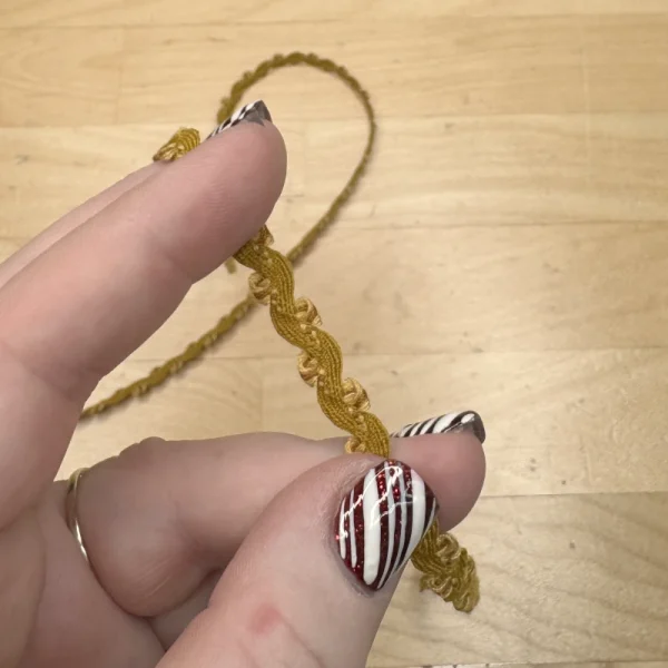 Gold w/Mustard Serpentine Rococo Trim